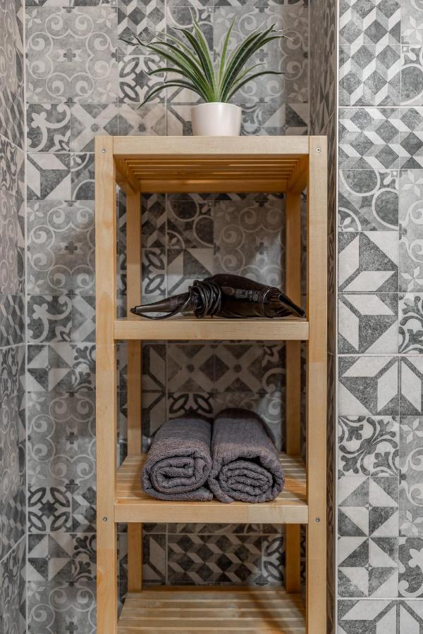Cozy Home By Bella In The Heart Of Βουδαπέστη Εξωτερικό φωτογραφία